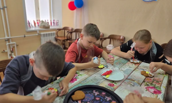 Мастер-класс по росписи имбирных пряников в Новосильском краеведческом музее