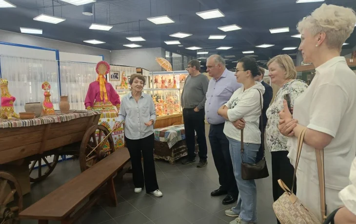 Экскурсия в музей Филимоновской игрушки Экскурсия в музей Филимоновской игрушки