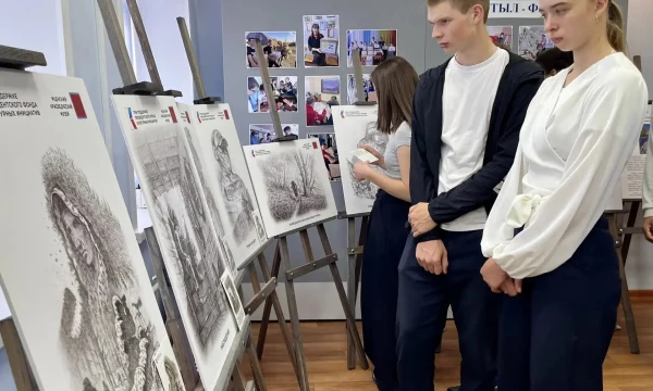 В Новосильском краеведческом музее открылась выставка "Дневник сотрудника: взгляд со стороны"